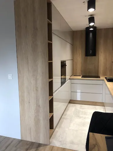 Pan Woodeusz - Meble na wymiar, Kuchnie na wymiar, Szafy na wymiar Kraków